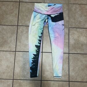 Teeki leggings size medium